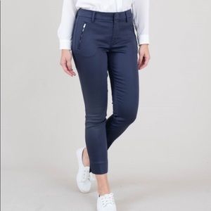 Blue Cropped pants